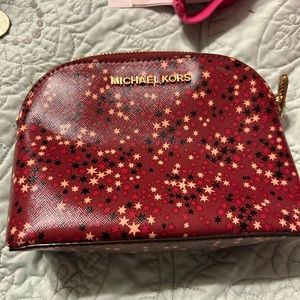 Travel/cosmetic bag